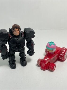 Wreck it Ralph Heroes Duty Action Figure & Taffeta Car.